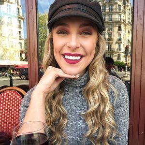 Meet your Posher, Brandie